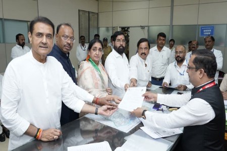 दादांच्या स्वप्नांची मशाल आता सुनेत्रा वहिनींच्या हाती