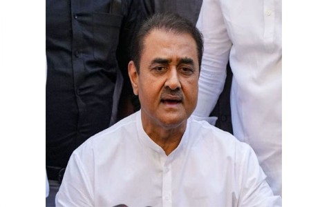 सुनेत्रा पवार यांना विजयी करण्यासाठी बारामतीची जनताच काम करेल