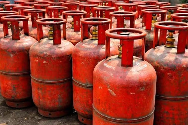 Tuljapur LPG scam,