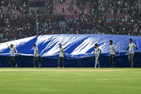 RCB VS MI