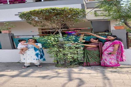 मातृदिनानिमित्त पक्ष्यांसाठी जलपात्र उपक्रम