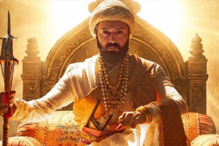 ‘राजा शिवाजी’ची बॉक्स ऑफिसवर घोडदौड!