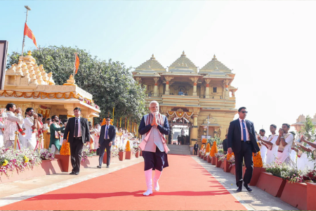 सोमनाथात मोदींचा भक्तिमय दौरा; ‘हर हर महादेव’ने दुमदुमला परिसर