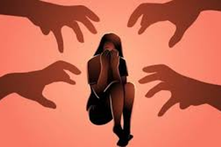 महिलांच्या सुरक्षेवर पुन्हा प्रश्नचिन्ह, दिल्लीतील बसमध्ये सामूहिक बलात्कार