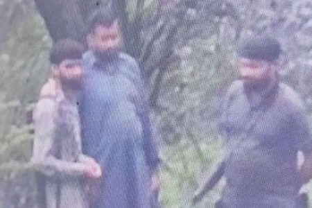 पाकिस्तानकडून निवासी भागांत शस्त्र तैनाती?