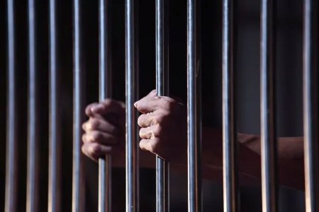 गडकरींना खंडणी मागणाऱ्याला दहशतवाद्याला पाच वर्षांची शिक्षा