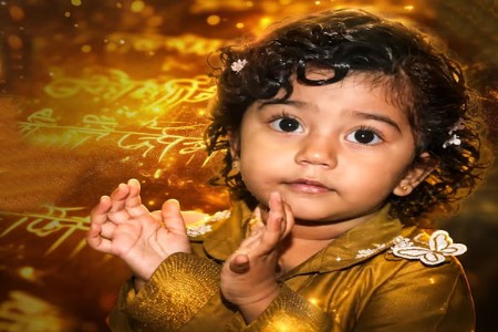 मोबाईलला नो, मंत्रांना हो; २ वर्षांच्या प्रिशाची कमाल!