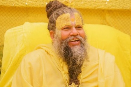 संत प्रेमानंद महाराज यांची प्रकृती खालावली