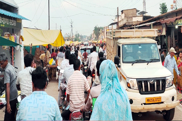sadak-arjuni-encroachment sadak-arjuni-encroachment