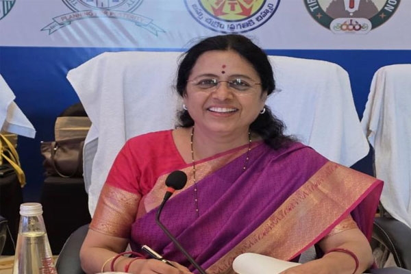 Megha Kulkarni, Parliamentary Standing Committee India
