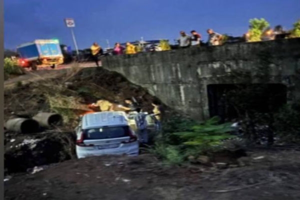 Mumbai Goa Highway accident