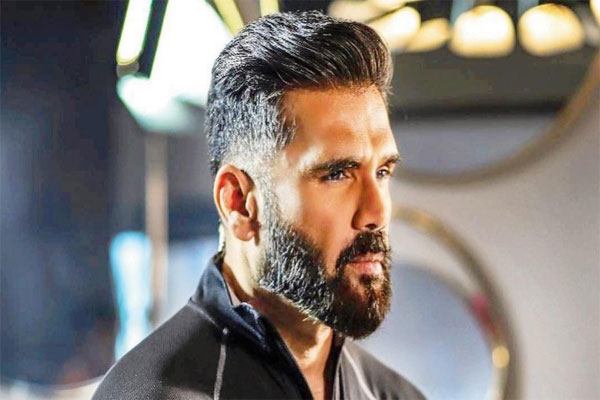 Suniel Shetty viral post, petrol price hike meme