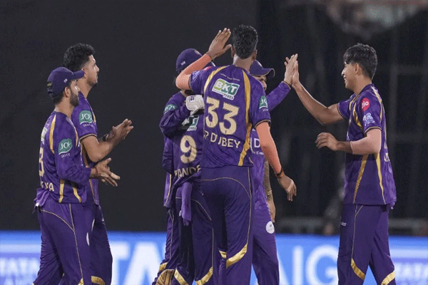 पर्पल कॅपच्या यादीत KKR चे खेळाडू अव्वल ५ मध्ये दाखल!