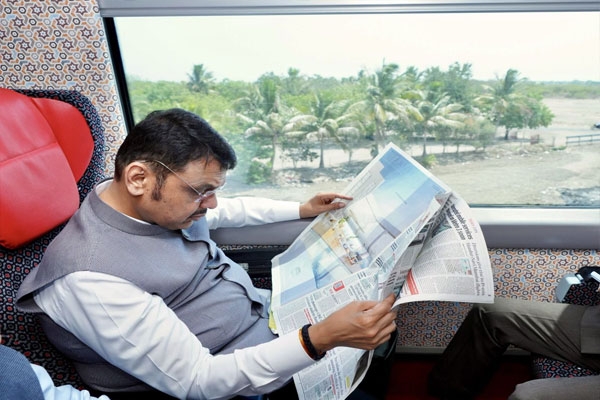 मुंबई, Fadnavis