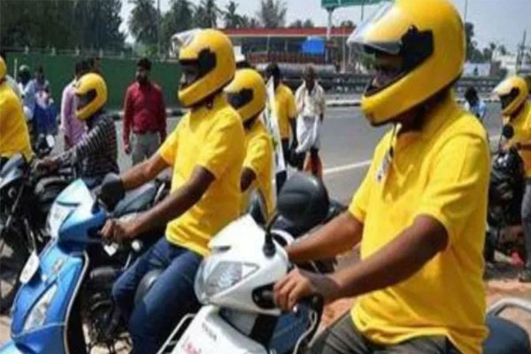 bike taxi controversy Maharashtra, petrol bike taxi ban India,