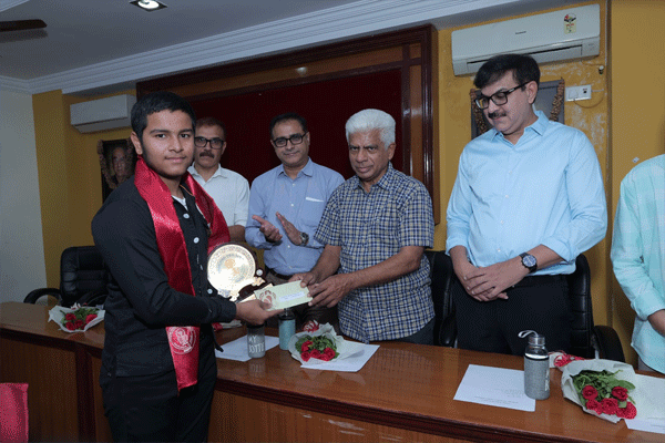 Sindhu College