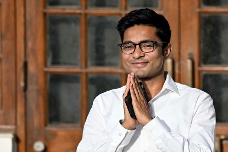 अभिषेक बॅनर्जी यांच्या निवासस्थानी पोलिसांचा बंदोबस्त