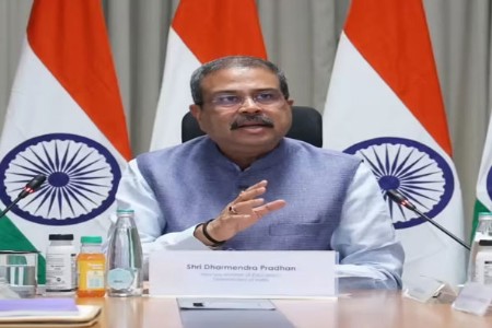 नीट परीक्षेसाठी विशेष तयारी करा!