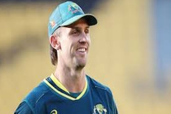 Captain Mitchell Marsh