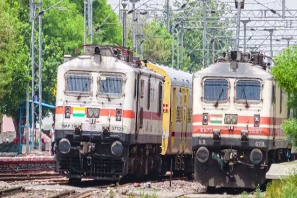 Daund–Manmad railway line 