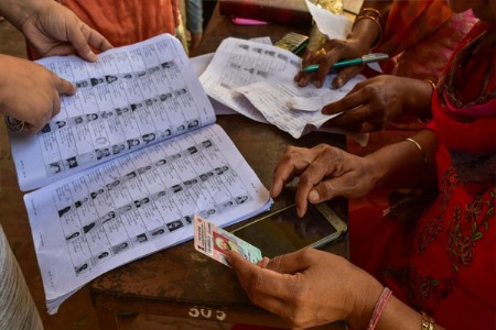 एसआयआर प्रक्रियेत कोणतीही त्रुटी नाही!