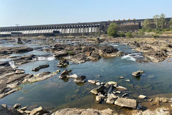 Bhatghar dam water 