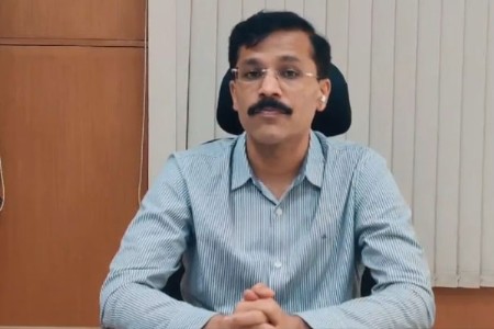 मुंढेंचा ॲक्शन मोड; 3 दिवसांत 53 धाडी!
