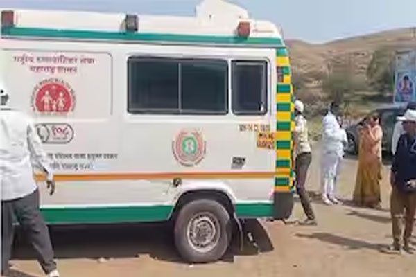 Verul Caves bee attack