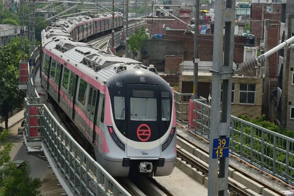 Delhi Metros
