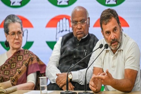 बंगाल-आसाममध्ये काँग्रेस शून्यचं!