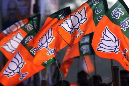 भाजपाने ‘पितृऋण’ फेडले...