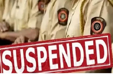 पीआय बळीराम सुतारसह 9 पाेलिस हवालदार निलंबित