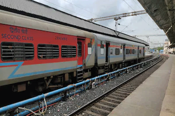 सीट मिळाली नाही, पण न्याय मिळाला!
