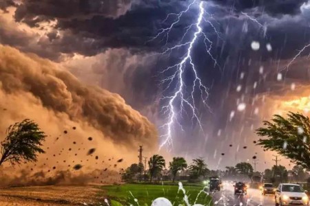 १७ राज्यांना अलर्ट...पाऊस-वादळाचा डबल अटॅक