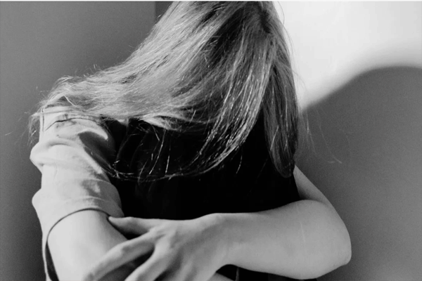 teenage-girl-raped