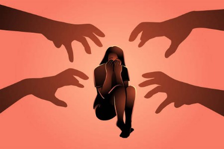 धर्मांतरणासाठी आठ महिन्यांपासून सुरू होते लैंगिक शोषण