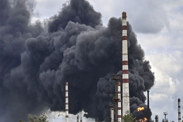 Russian oil plant Russian oil plant