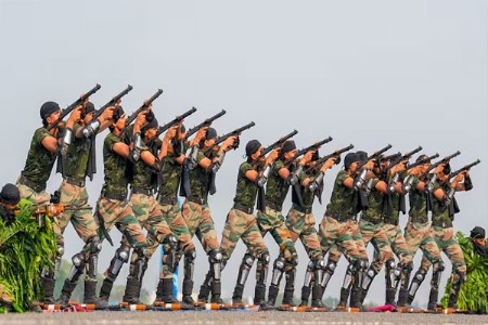 अग्निवीरांना सरकारी नोकऱ्यांत २०% आरक्षण जाहीर