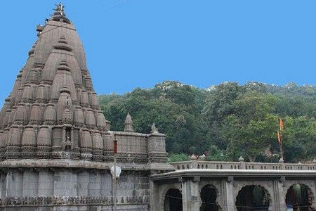 “पासची अट शिथिल! भाविकांसाठी थेट दर्शनाची मोकळीक”