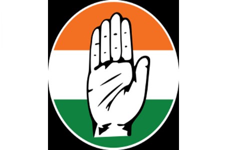 काँग्रेसमध्ये उभी फूट