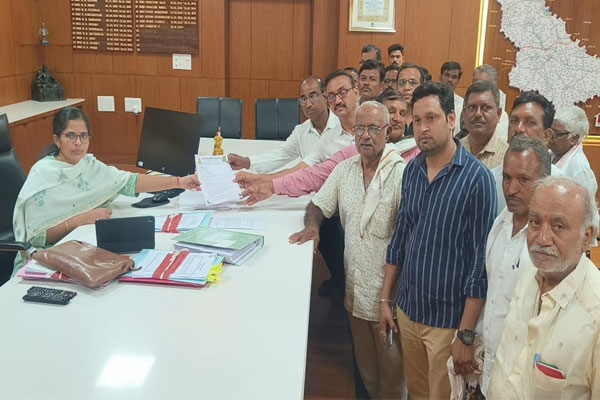 Wardha banana farmers demand, Vidarbha banana cultivation issues,