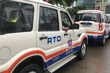 आरटीओ कर्मचारी संपाचा कोट्यवधींचा फटका