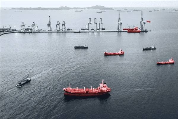 Iran begins oil exports Iran begins oil exports
