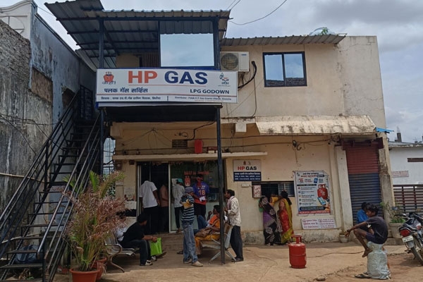 Sironcha LPG gas shortage