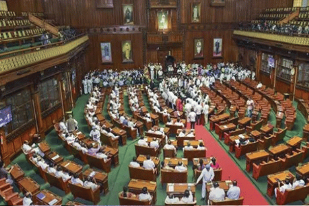 प्रत्यक्षाआड दडलेली प्रतिमा!
