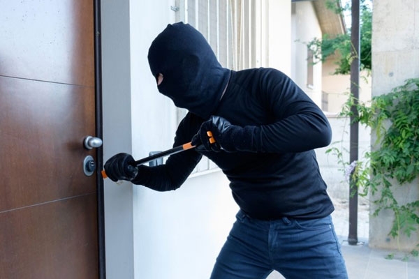 Interstate burglary gang arrested Nagpur, Housebreaking gang arrested Maharashtra, Nagpur Crime Branch action,