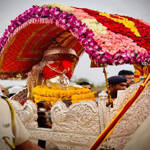 shri gajanan maharajs palkhi