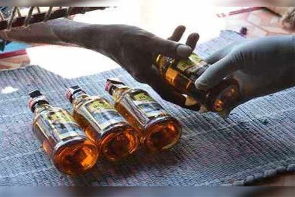 Pune toxic liquor case