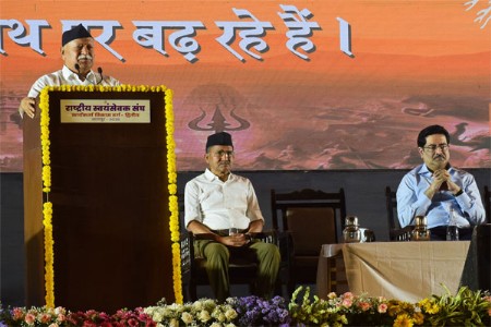 जगाला नवा मार्ग फक्त भारतच देऊ शकतो