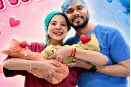 वयाच्या 45 व्या वर्षी संभावना सेठ बनली जुळ्या बाळांची आई